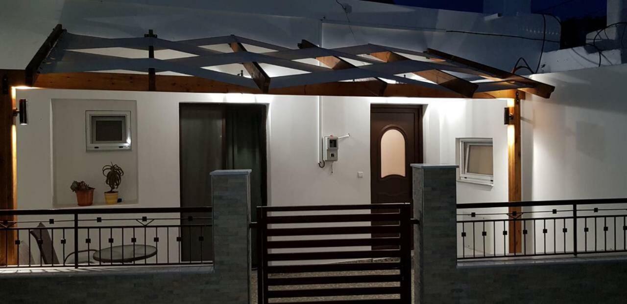 Grandmother'S House Διαμέρισμα Ψίνθος Εξωτερικό φωτογραφία